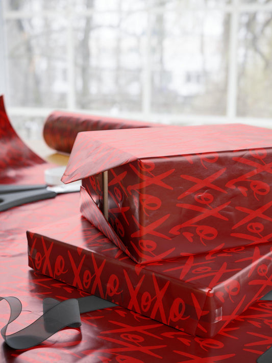 Luxury XOXO Gift Wrap for Him Red Valentine Day Wrapping Paper for Him Gift Wrap XOXO Love Wrapping Paper Red Elegant Gift Wrap Birthday - LAUMIANstudio