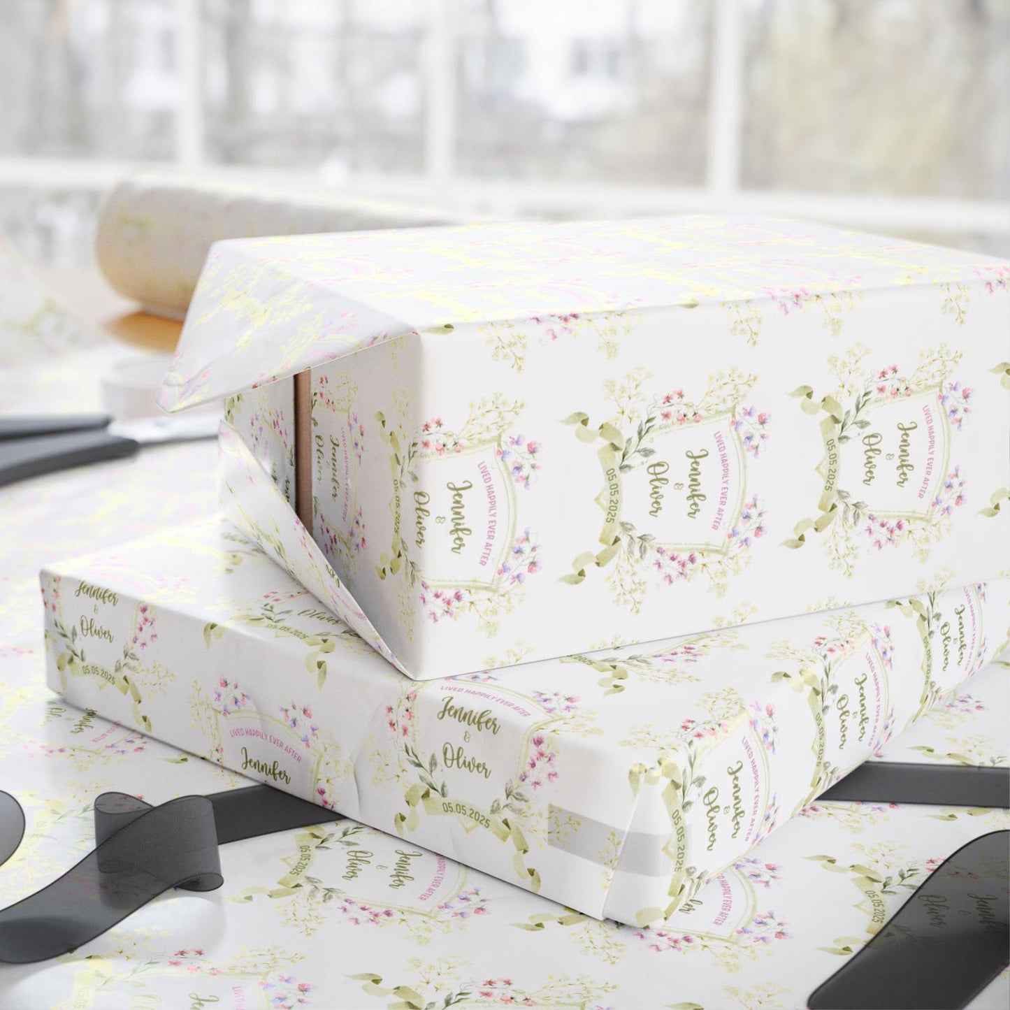 Personalised Weeding Wrapping Paper Custom Name Mr and Mrs Gift Wrap Roll Matte Wedding Wrapping Paper Elegant Floral Engagement Gift Paper - LAUMIANstudio