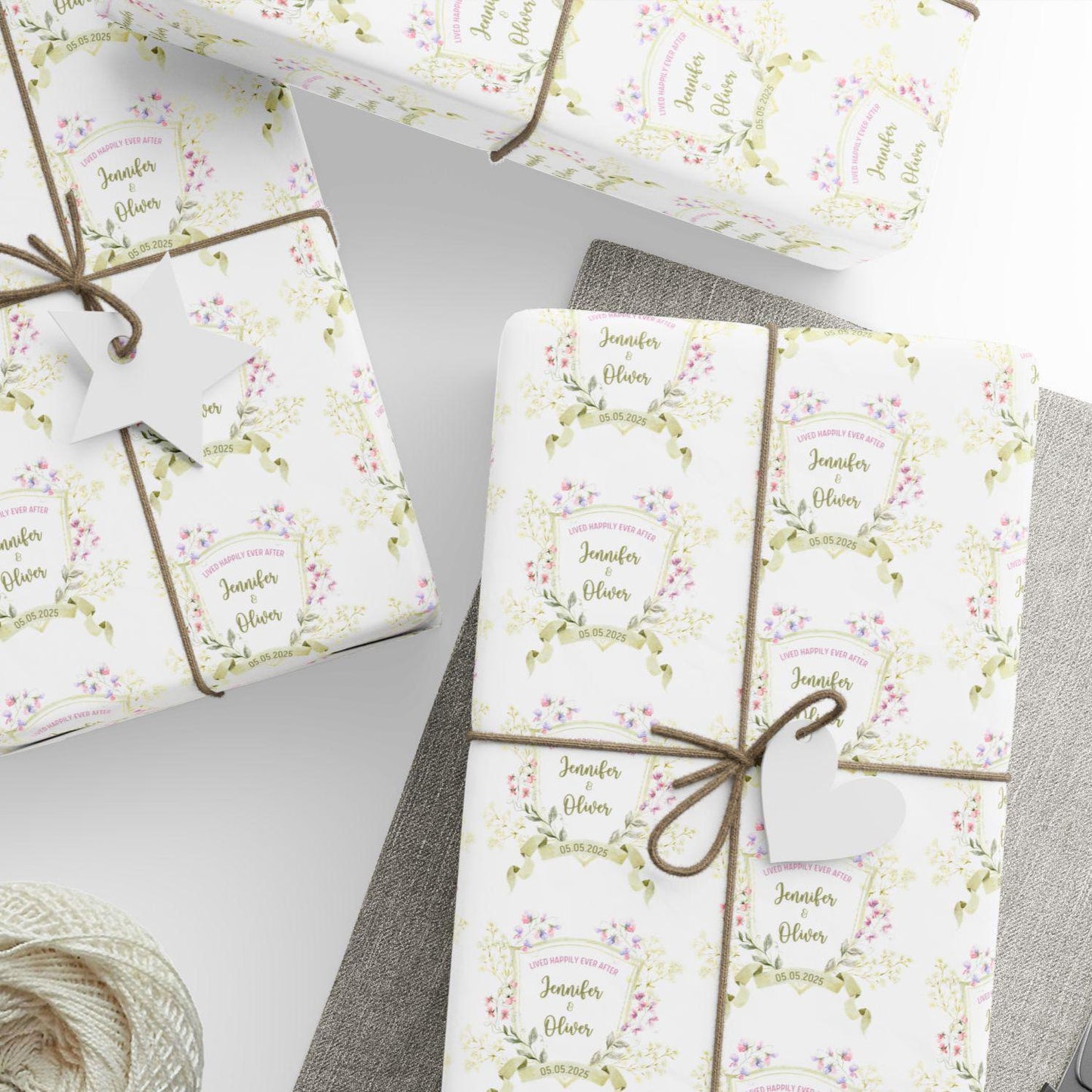 Personalised Weeding Wrapping Paper Custom Name Mr and Mrs Gift Wrap Roll Matte Wedding Wrapping Paper Elegant Floral Engagement Gift Paper - LAUMIANstudio