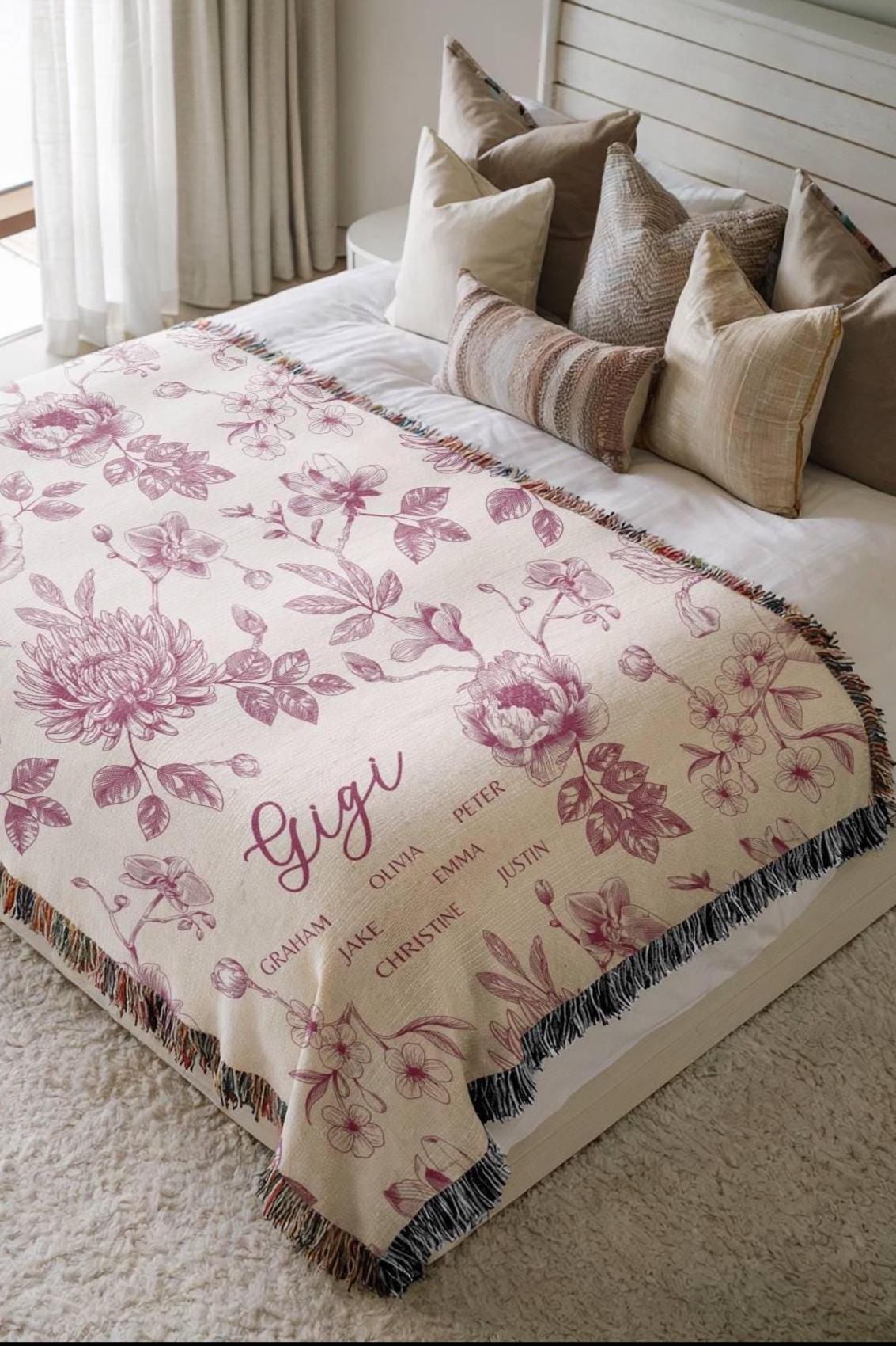 Personalized Gigi Woven Blanket Toile Floral Throw Blanket for Grandmother with Kid Names Custom Christmas Gift for Nana Birthday Blanket - LAUMIANstudio